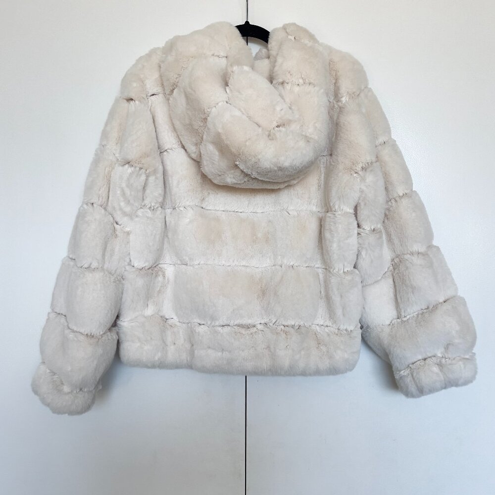 BCBGMaxAzria | Cream off-white faux fur hooded teddy jacket coat | Size L